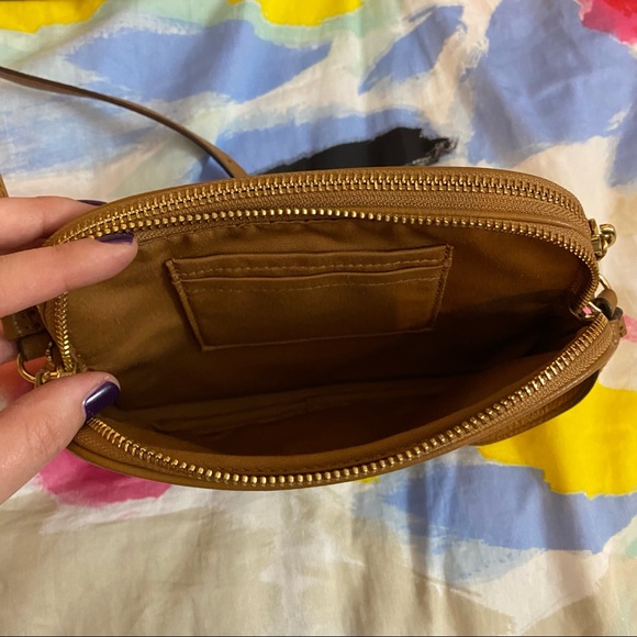 Coach small crossbody - Picture 3 of 13